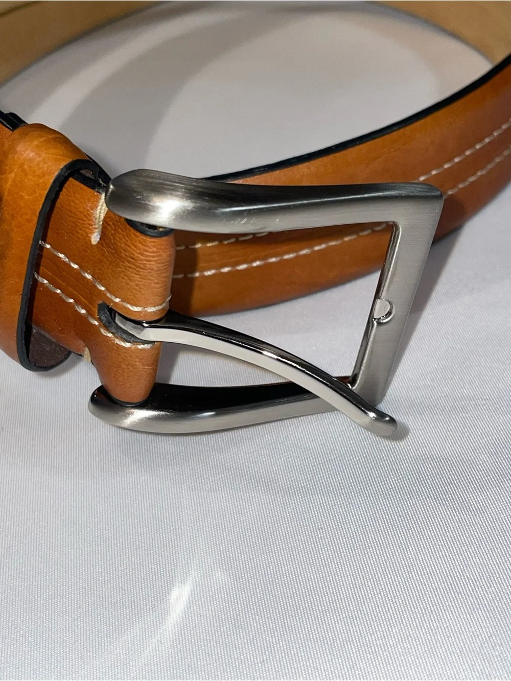 Tasso Elba Tan Leather Belt with Silver Buckle Size 34